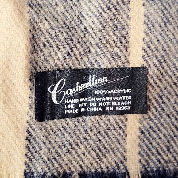 Cashmillion Men's Scarve - Picture 2 of 2